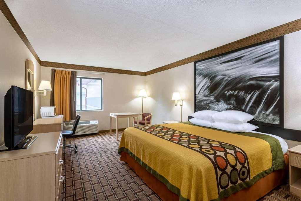 Super 8 By Wyndham Marysville/Port Huron Area Екстериор снимка