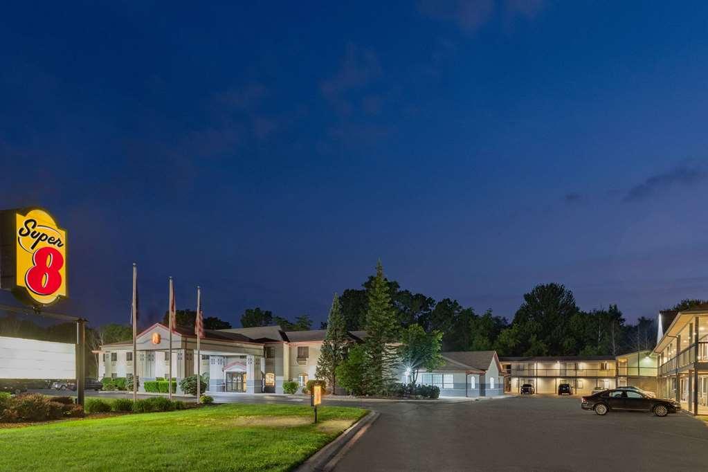 Super 8 By Wyndham Marysville/Port Huron Area Екстериор снимка