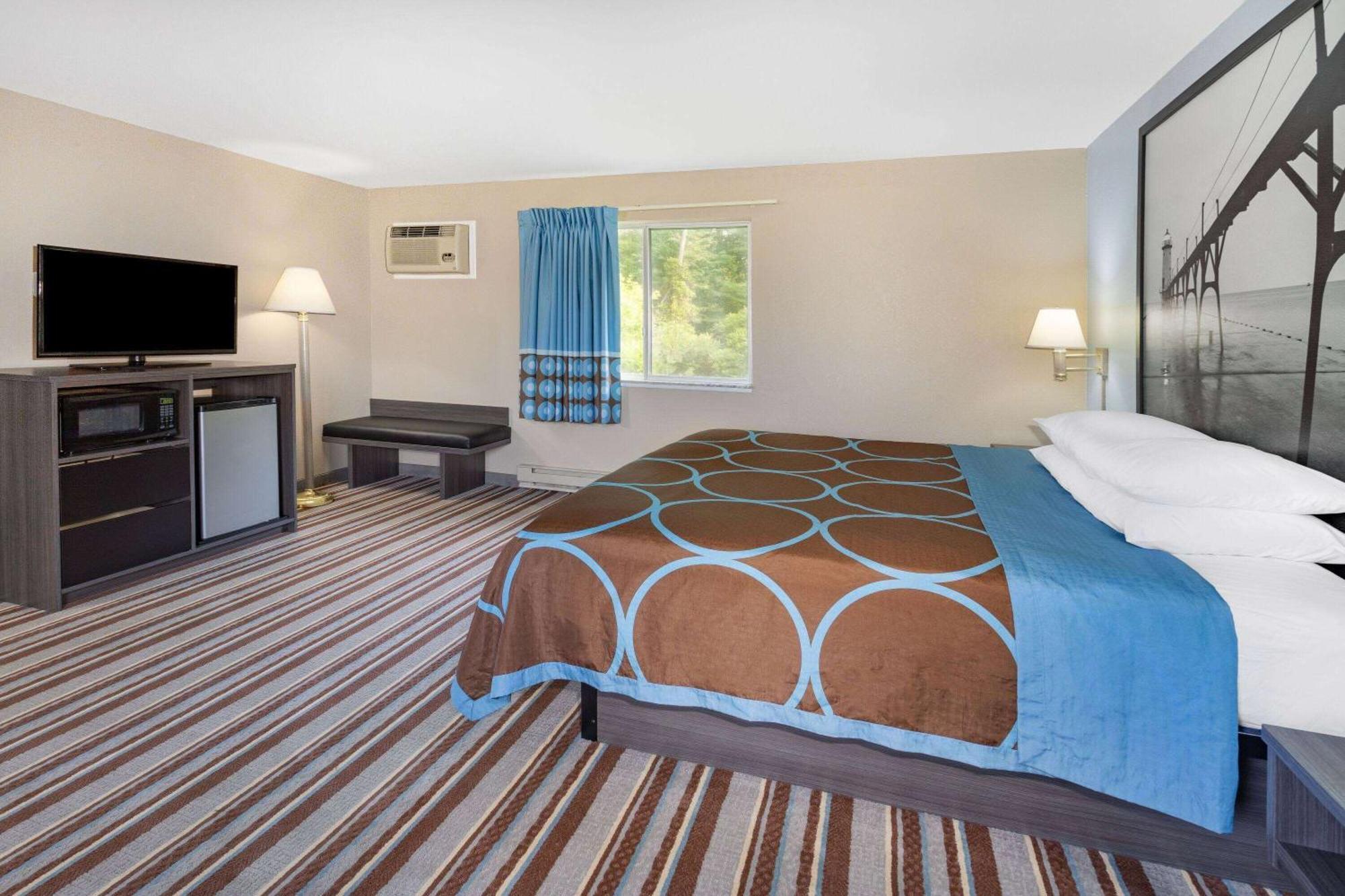 Super 8 By Wyndham Marysville/Port Huron Area Екстериор снимка
