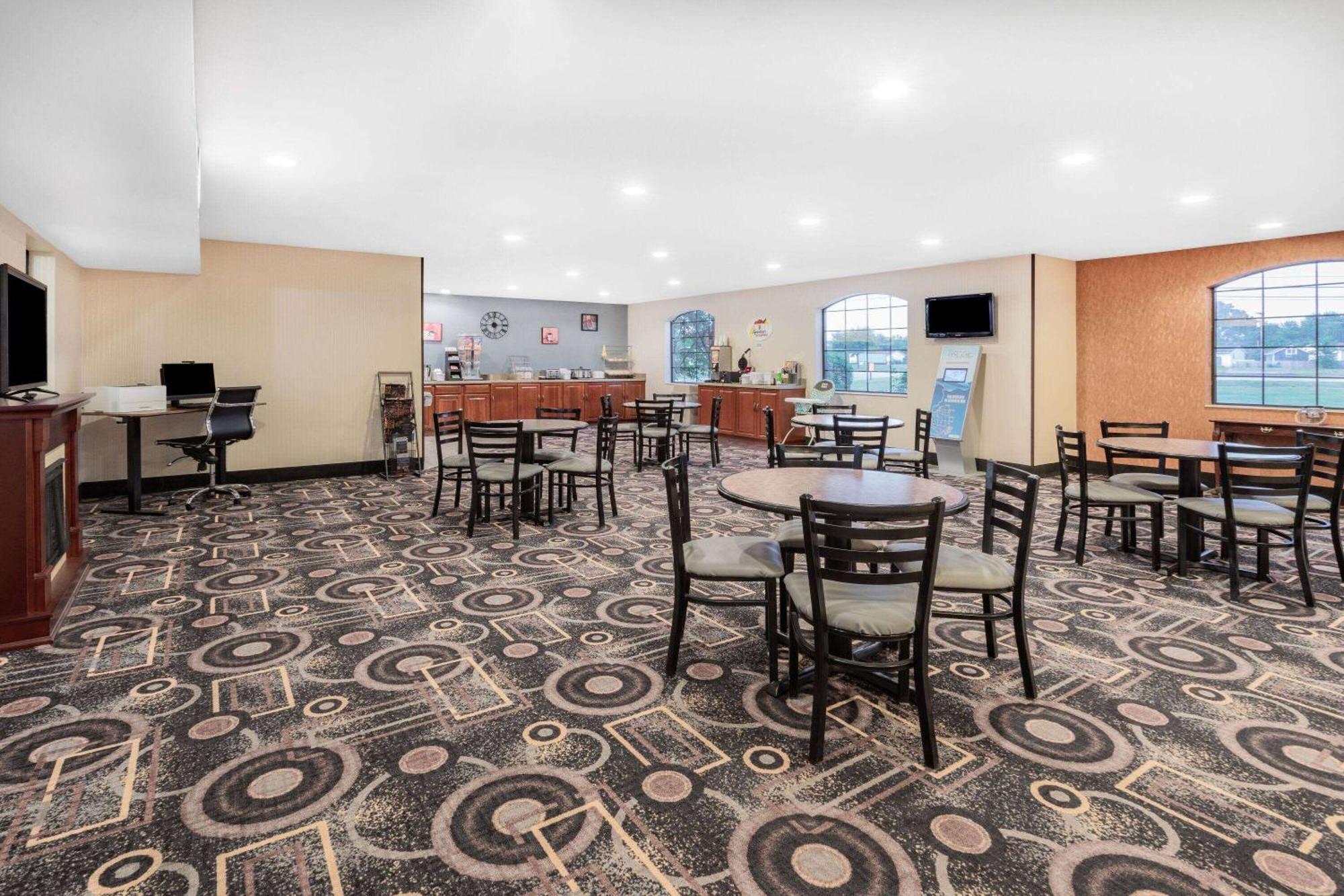 Super 8 By Wyndham Marysville/Port Huron Area Екстериор снимка