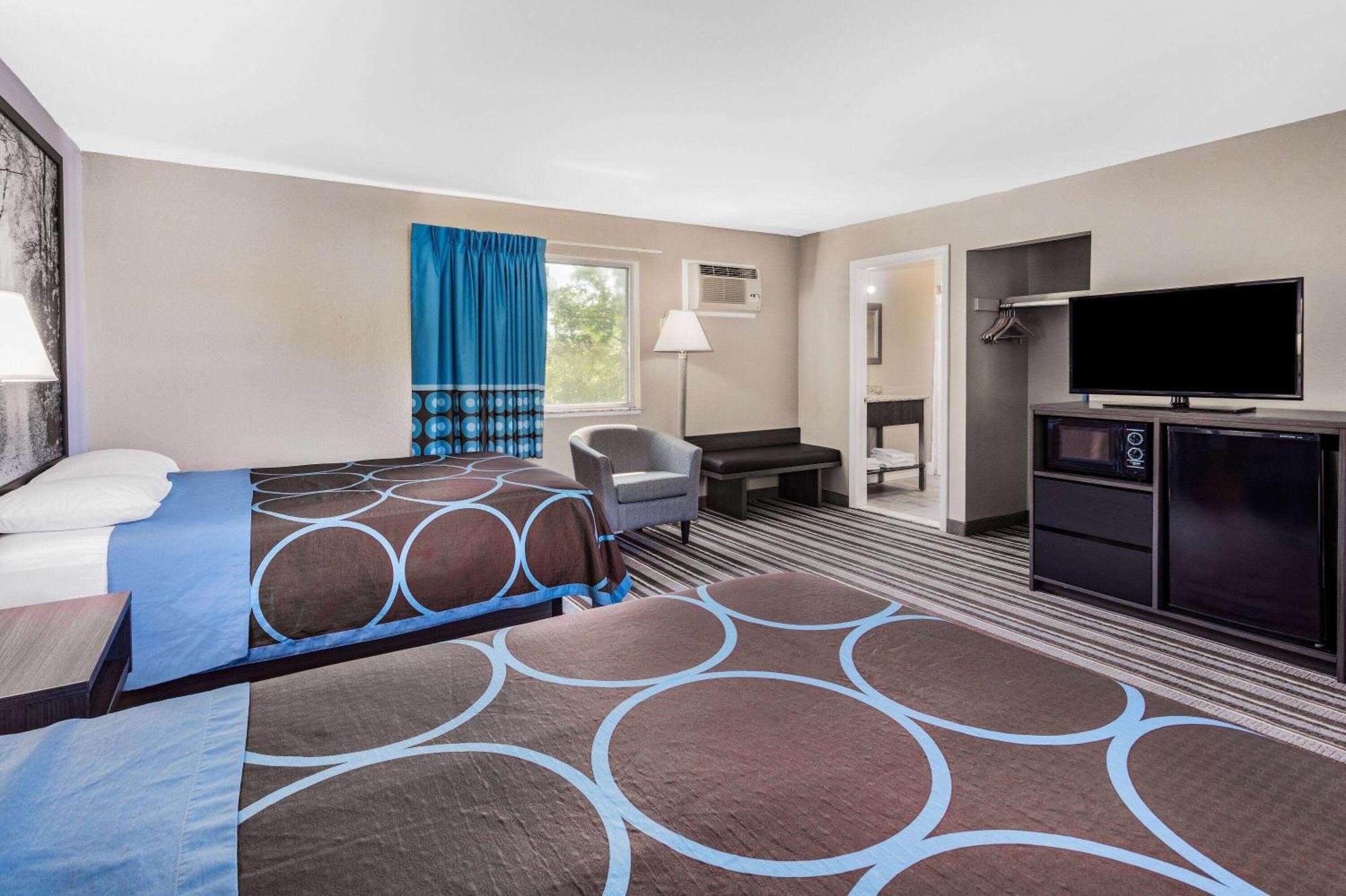 Super 8 By Wyndham Marysville/Port Huron Area Екстериор снимка